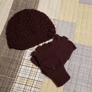 Dark purple beanie and mitten set